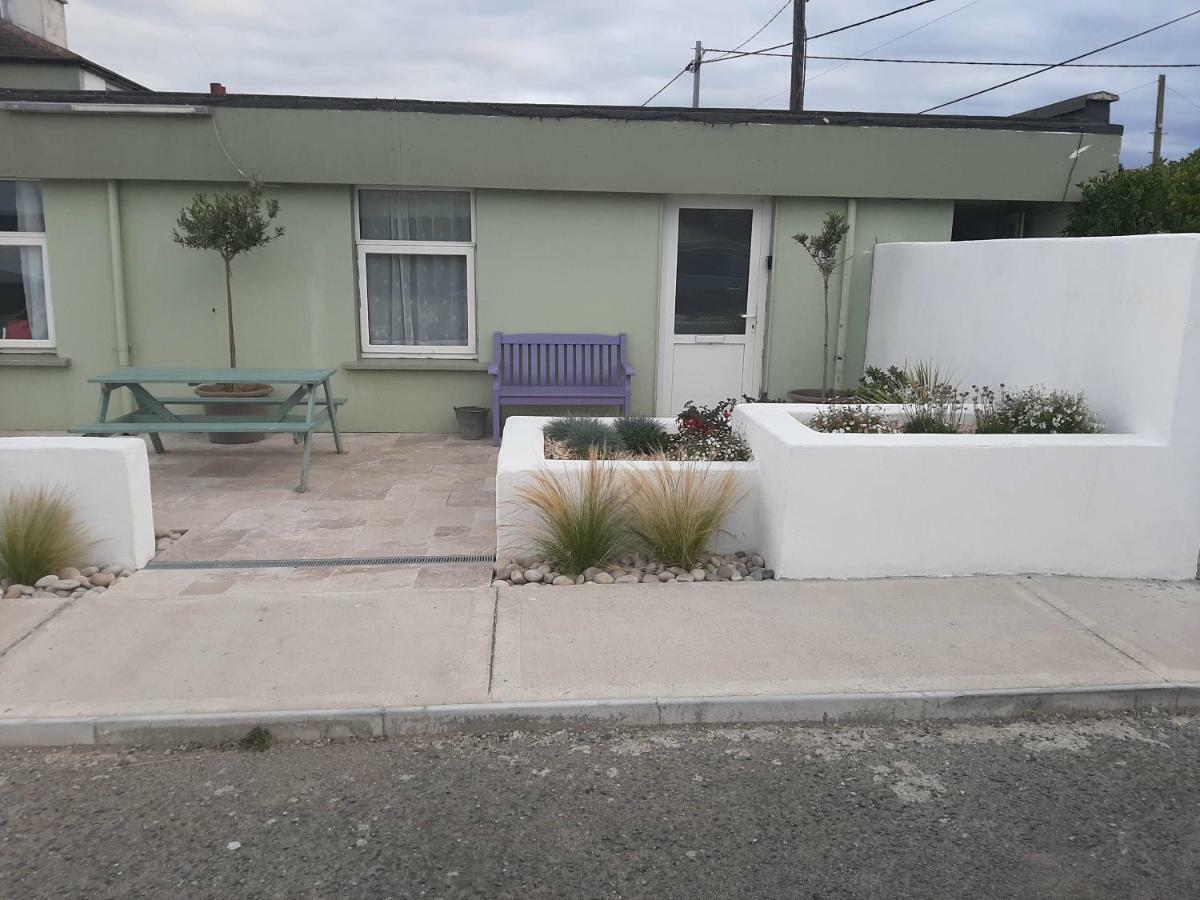 Beautiful Seaside Apartments Rush Exterior foto