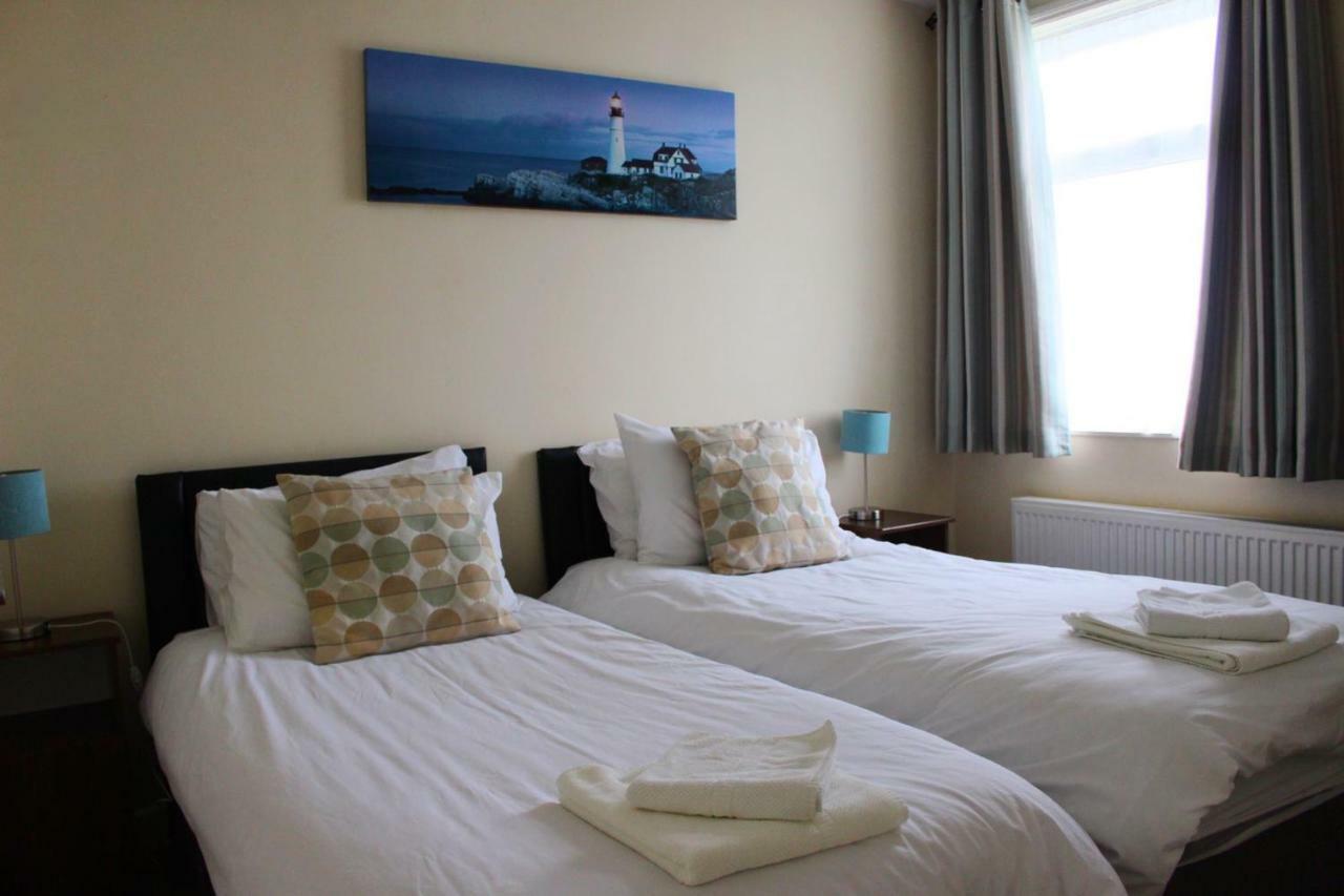 Beautiful Seaside Apartments Rush Exterior foto