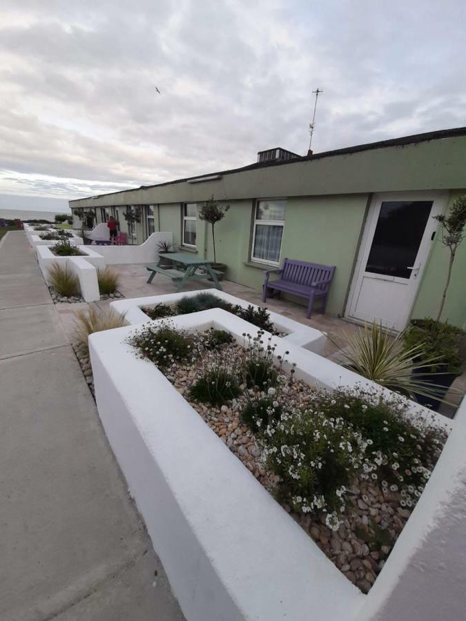 Beautiful Seaside Apartments Rush Exterior foto
