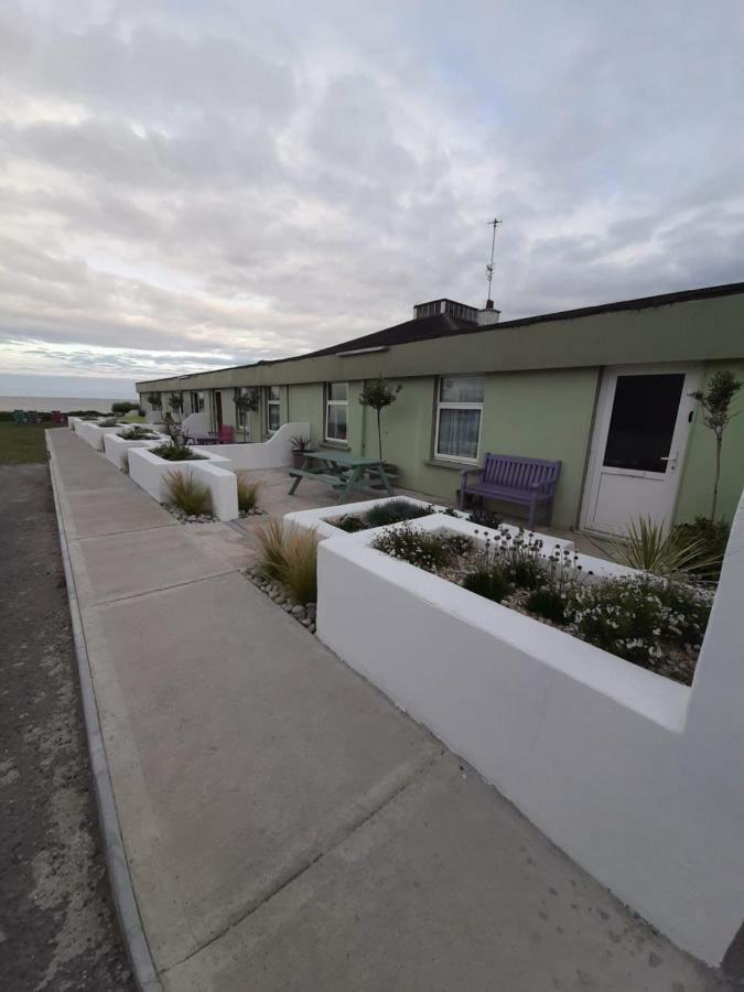 Beautiful Seaside Apartments Rush Exterior foto